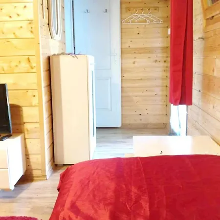Quirky Park - Swimming Pool, Hot Tub, Cold Plunge, Sauna And Exclusive Party Room! Siofok