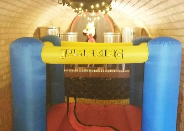 Semesterbostad Quirky Park - Pool, Hot Tub, Cold Plunge, Sauna And Exclusive Party Siófok