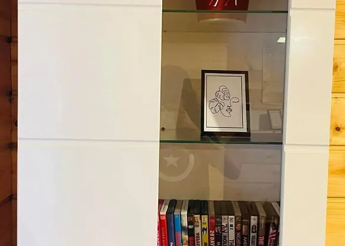 Semesterbostad Quirky Park - Pool, Hot Tub, Cold Plunge, Sauna And Exclusive Party Siófok