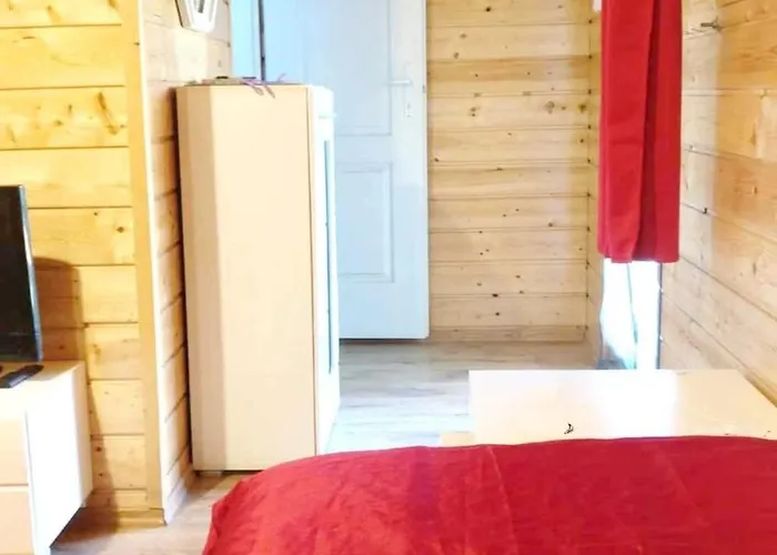 Quirky Park - Pool, Hot Tub, Cold Plunge, Sauna And Exclusive Party Siófok