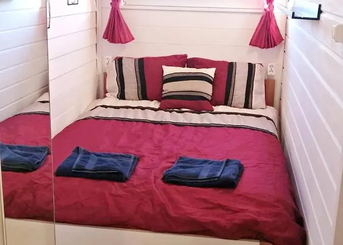 Quirky Park - Pool, Hot Tub, Cold Plunge, Sauna And Exclusive Party Semesterbostad *